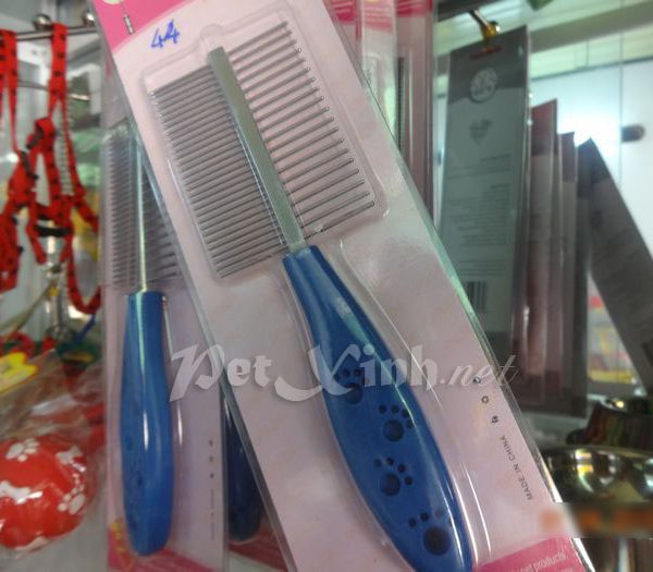 lược chải lông cho chó cún