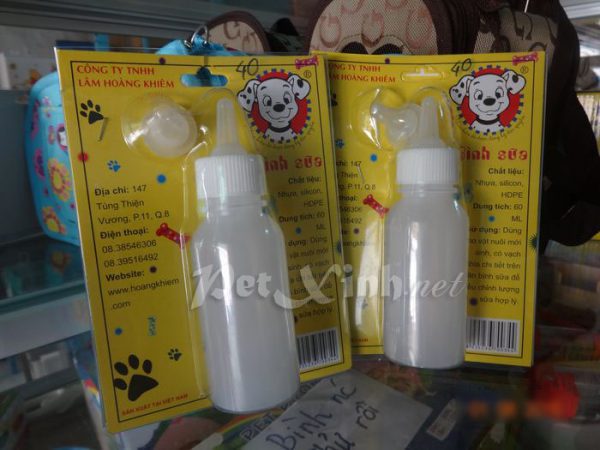 bình sữa chó con