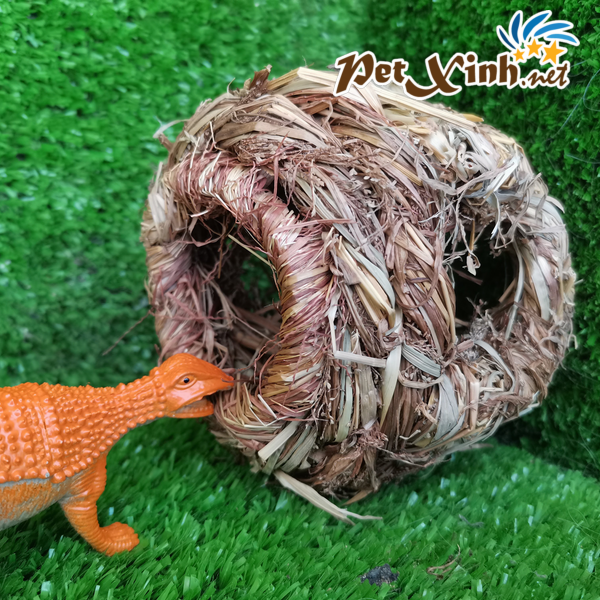 nhà cỏ hình tròn